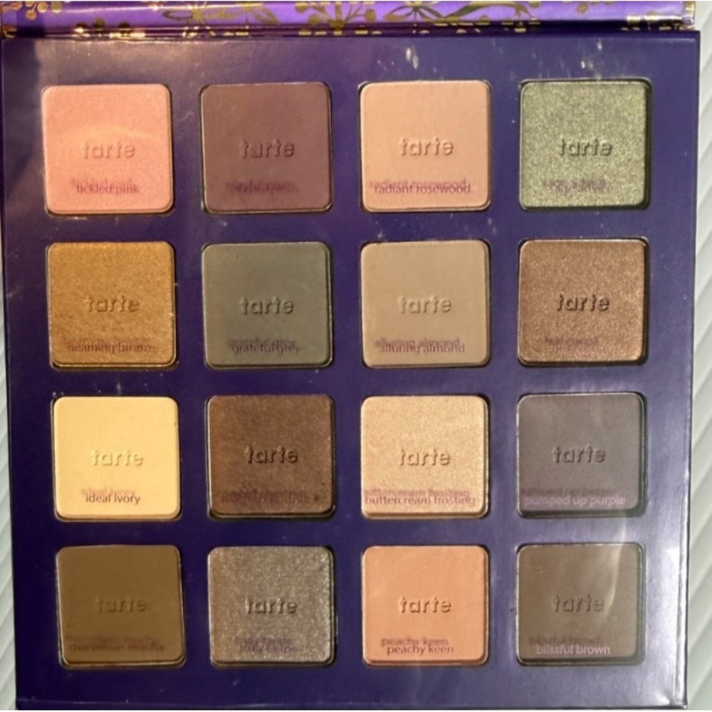 Tarte Amazonian Clay Eye Shadow Palette Limited Edition 16 Colors - NEW in BOX
